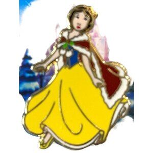 Disneyland Snow White Trading Pin Joyeux Noel Christmas Lapel Pin Brooch Jewelry